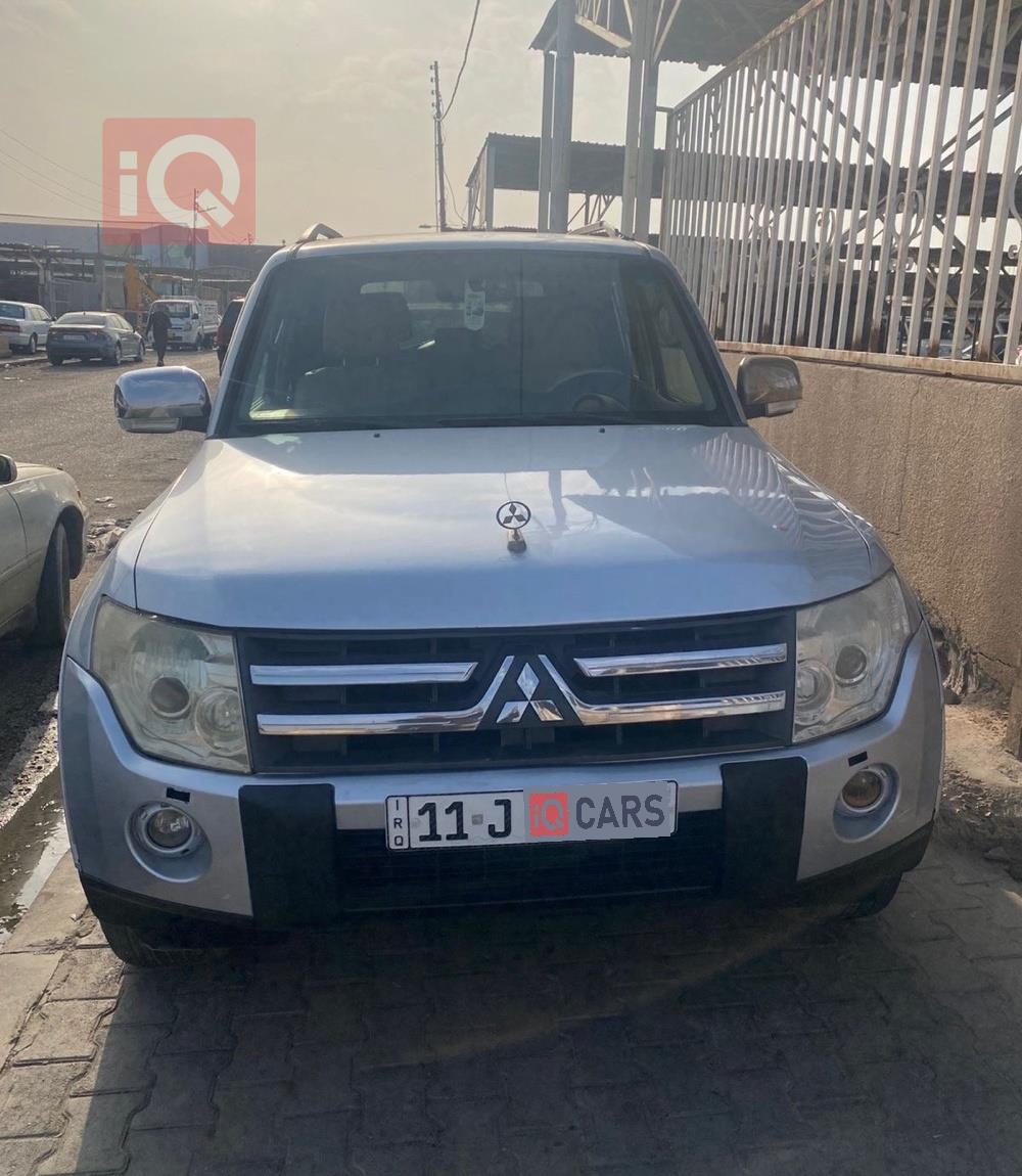 ميتسوبيشي باجيرو